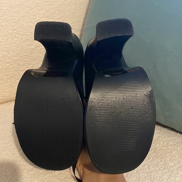 Vintage Hot Topic Dolly Heels in size 6 - Picture 5 of 5